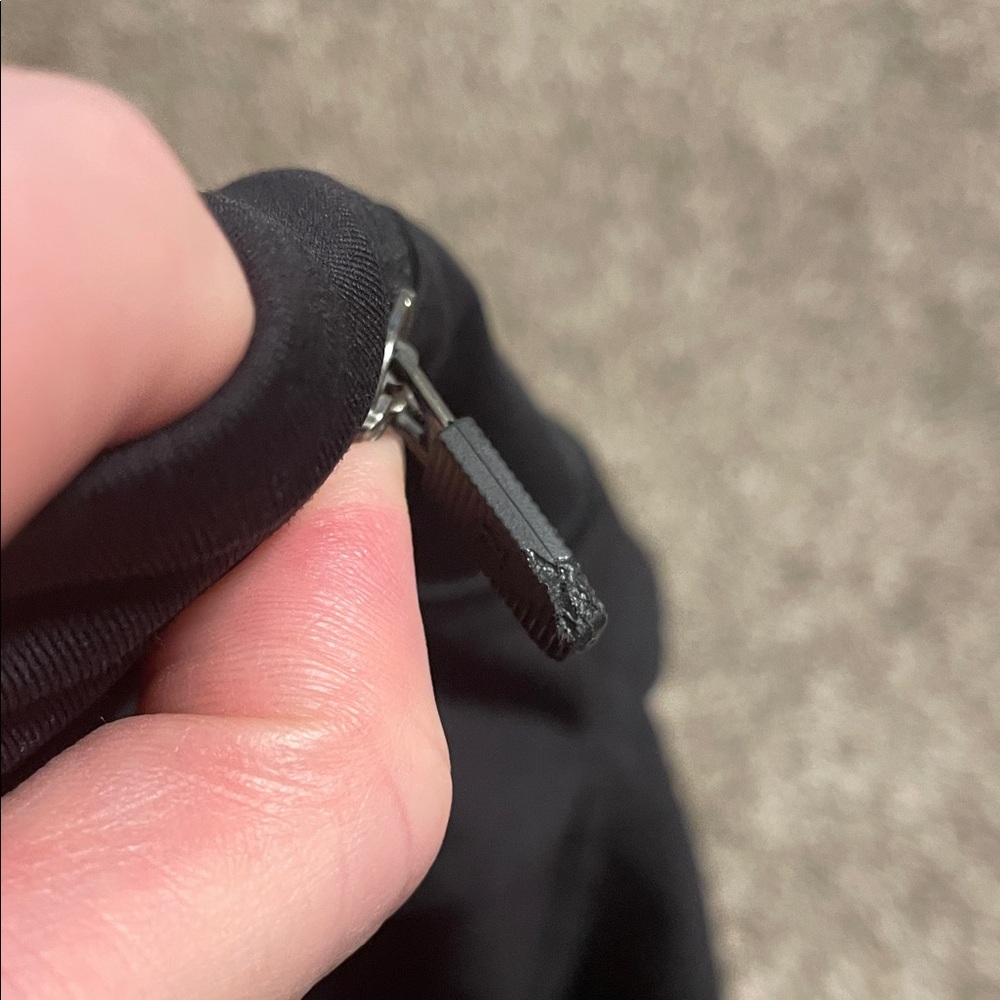 Lululemon Black Speed Up Shorts 4” - Picture 8 of 8